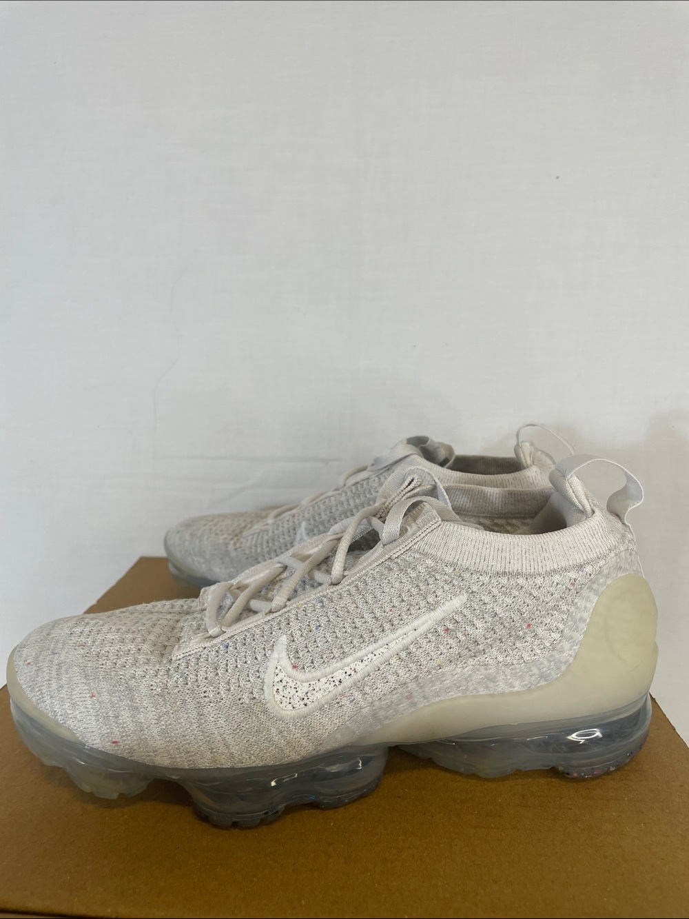Nike Air VaporMax 2021 Flyknit shoes in “Phantom"  translucent sole W7EU38